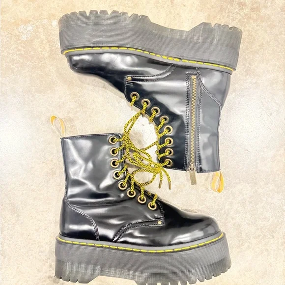 Vegan Jadon Max Platform Dr Martens Boots - Picture 4 of 6